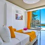 Vilă Uezuemlue 2 Bedroom Secluded With Private Pool Hot Tub Kalkan