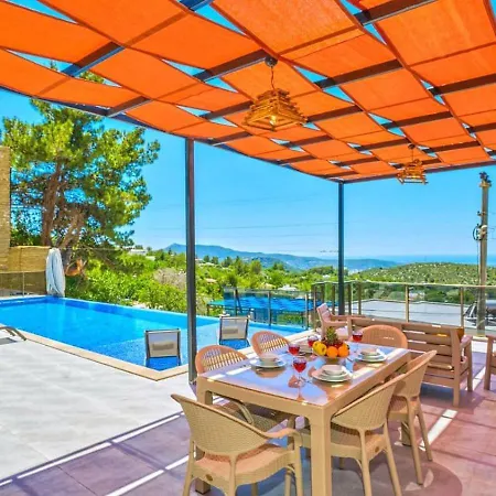 Uezuemlue 2 Bedroom Secluded With Private Pool Hot Tub Vilă Kalkan
