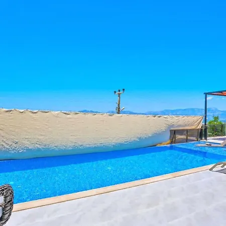 Uezuemlue 2 Bedroom Secluded With Private Pool Hot Tub * Kalkan