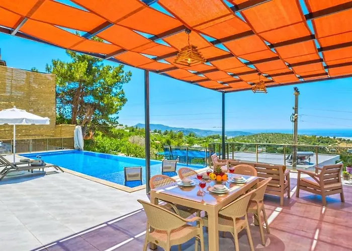 Uezuemlue 2 Bedroom Secluded With Private Pool Hot Tub Villa Kalkan
