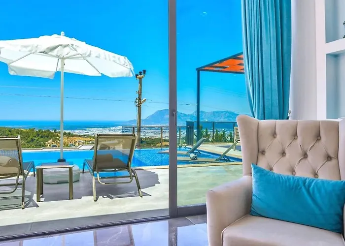 Uezuemlue 2 Bedroom Secluded With Private Pool Hot Tub Villa *