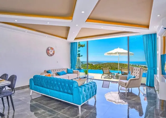 Uezuemlue 2 Bedroom Secluded With Private Pool Hot Tub Villa