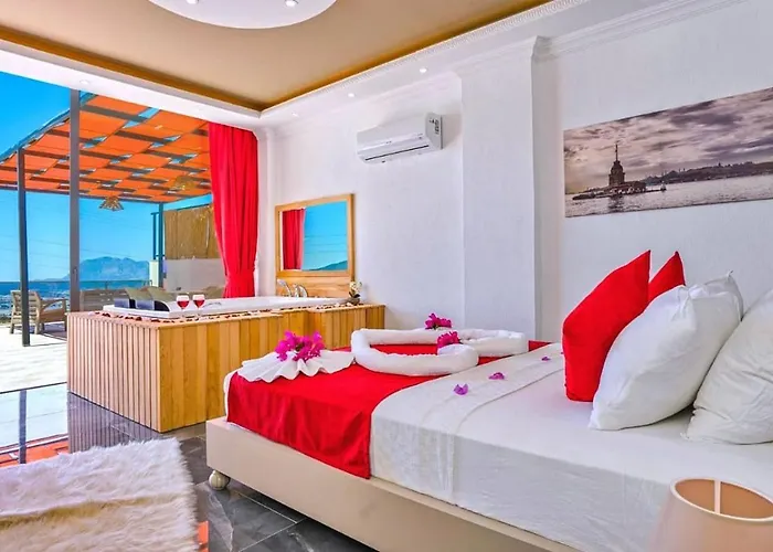 Uezuemlue 2 Bedroom Secluded With Private Pool Hot Tub *
