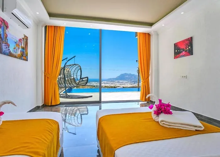 Uezuemlue 2 Bedroom Secluded With Private Pool Hot Tub Kalkan