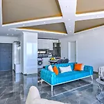 Uezuemlue 2 Bedroom Secluded With Private Pool Hot Tub Вилла *